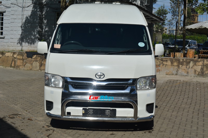 2017 Toyota Hiace  9l - Nairobi